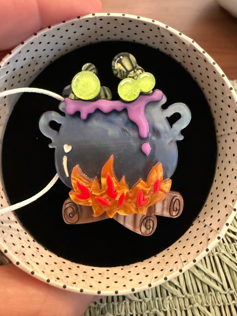 🧙🏼‍♀️ ERSTWILDER TOIL AND TROUBLE BROOCH CAULDRON PIN